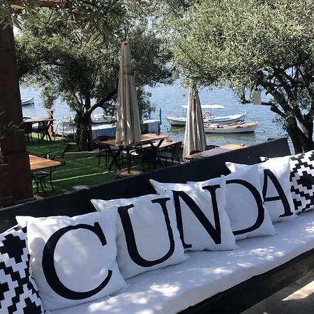 Qcunda * Ayvalı