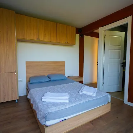 Qcunda Hotel