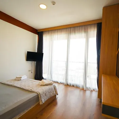 Qcunda Hotel Ayvalı