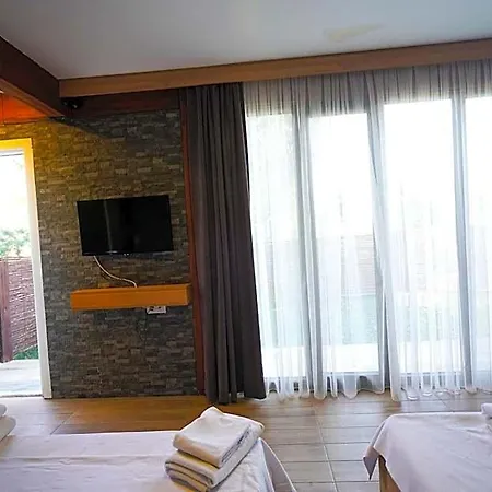 Qcunda Hotel Ayvalı