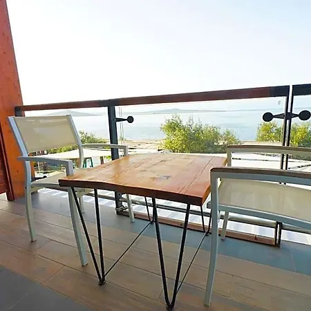 Hotel Qcunda Ayvalı