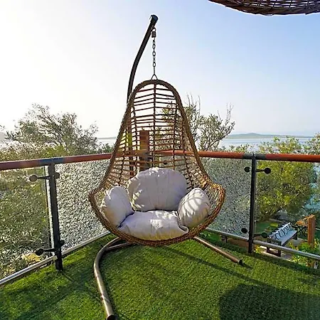 Qcunda Hotel *